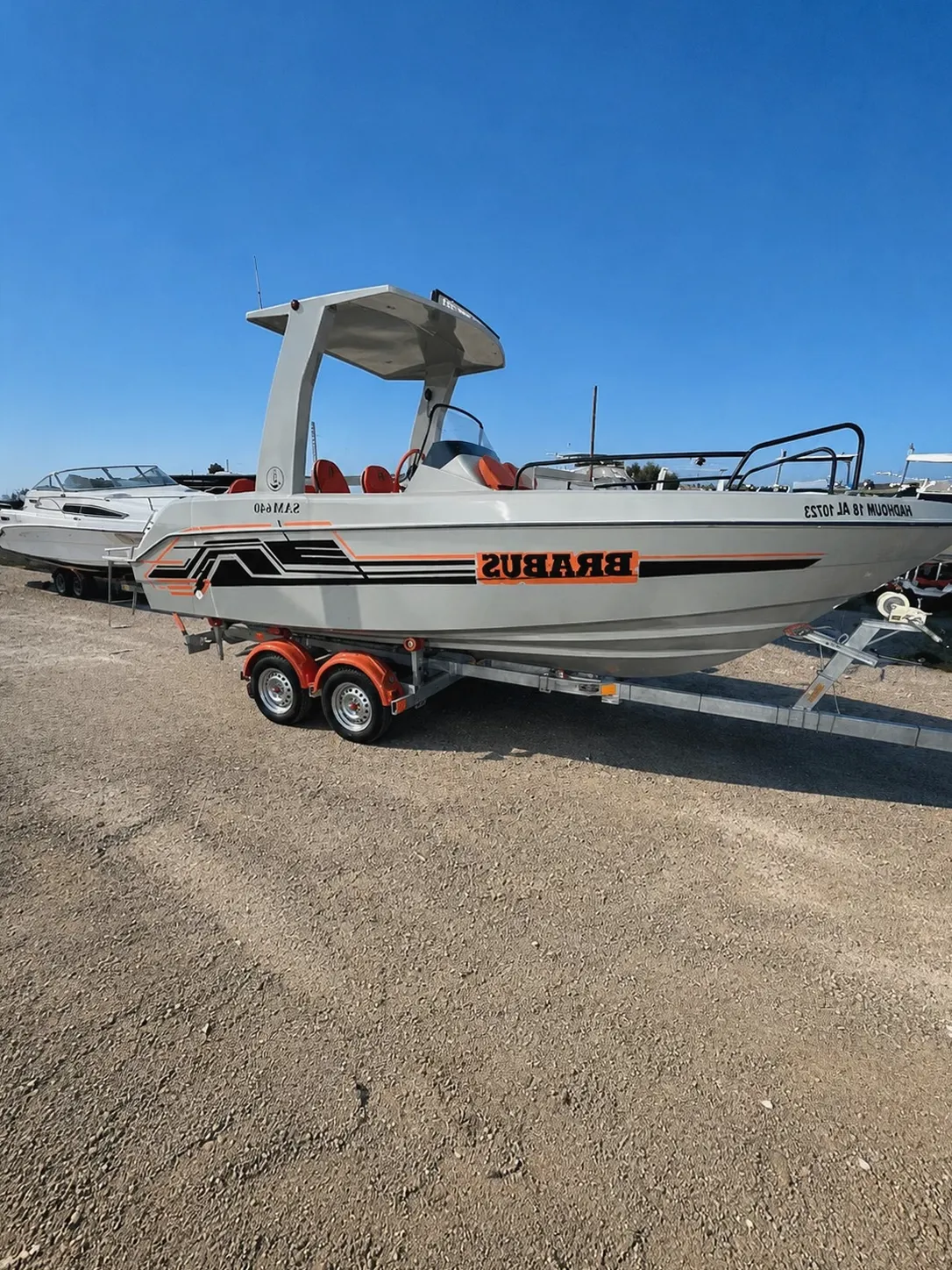 Barco disponible para alquiler en Mataró, Cataluña